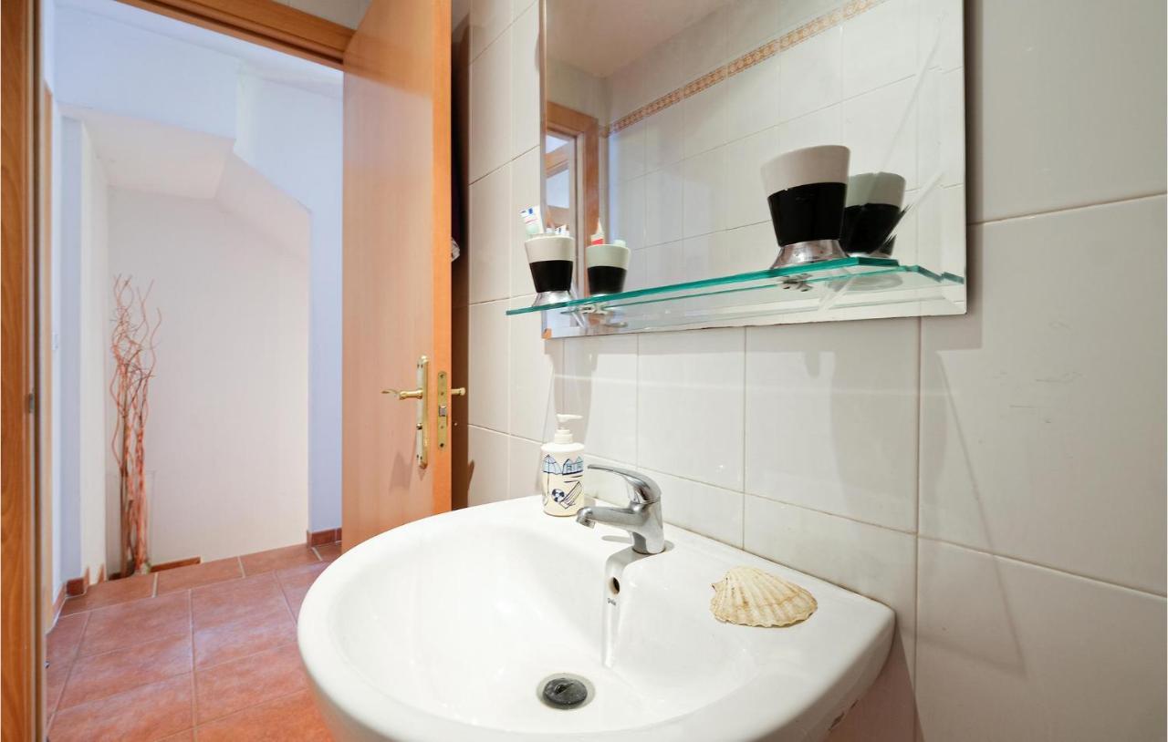 3 Bedroom Awesome Home In La Algaba Exteriör bild